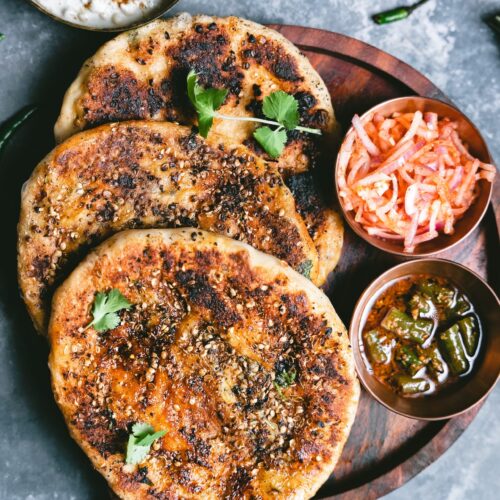 Qulcha — Aloo kulcha with chutneys
